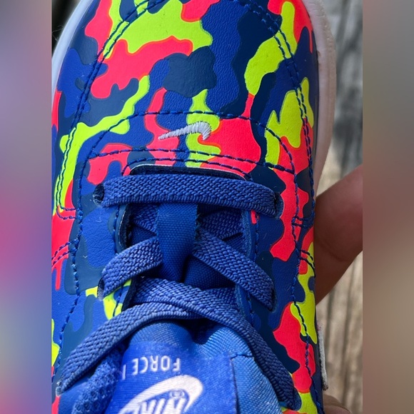 The Nike Force 1 18 print camouflage pattern sneaker - Picture 12 of 15